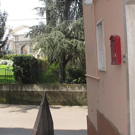 Arco Dolce Arco Bed & Breakfast